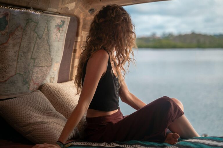 9 Signs You’re a Solo Traveler at Heart