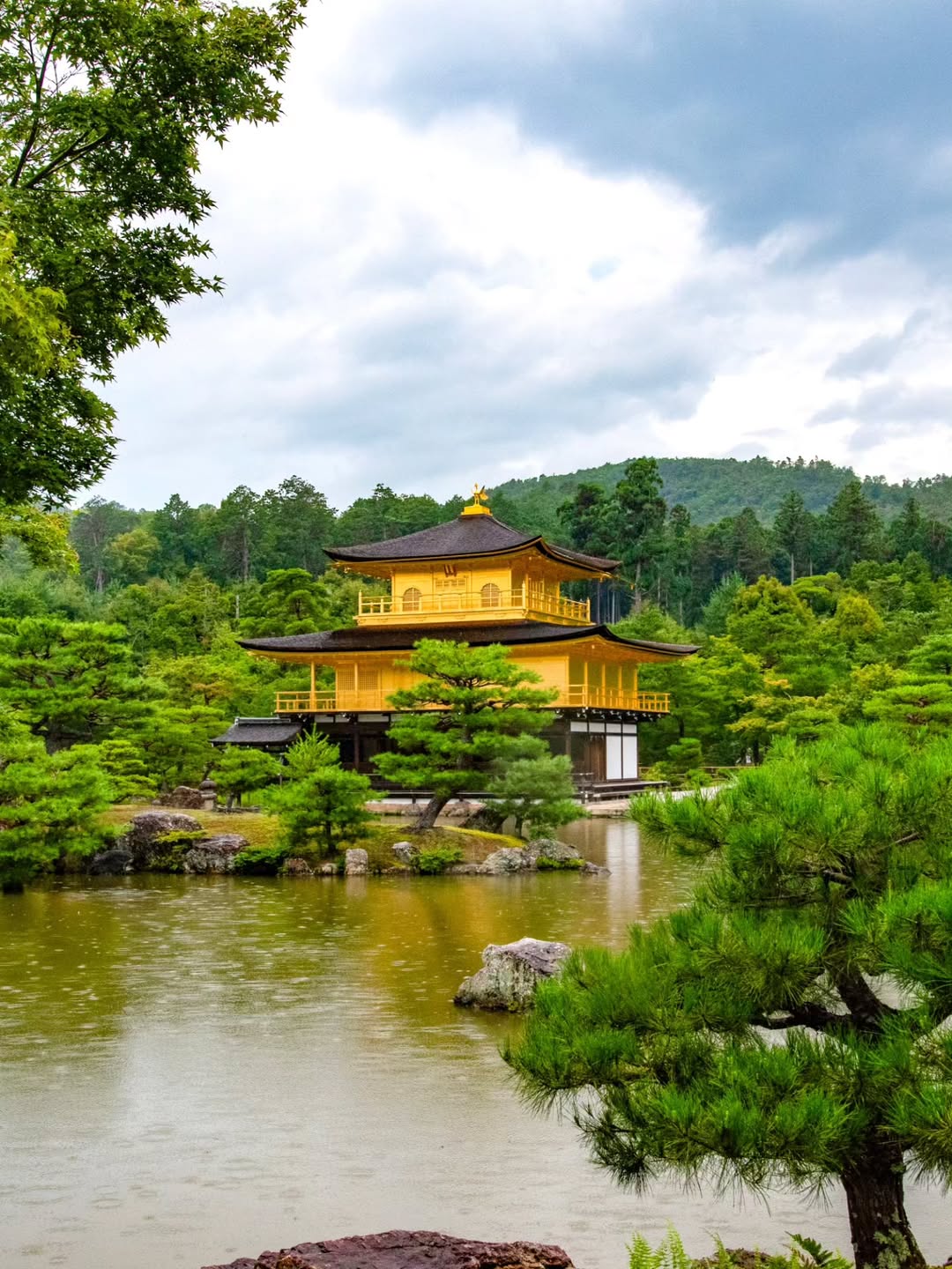 Kinkaku ji, Golden Pavillion, Kyoto, Japan