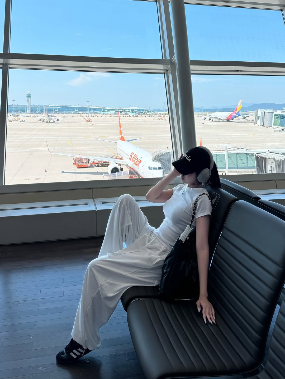 Soft, comfortable outfit for long flights