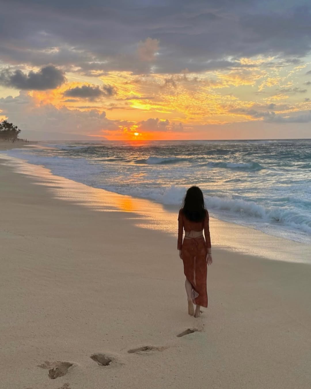 Terracotta colors are a match made in heaven with sunset