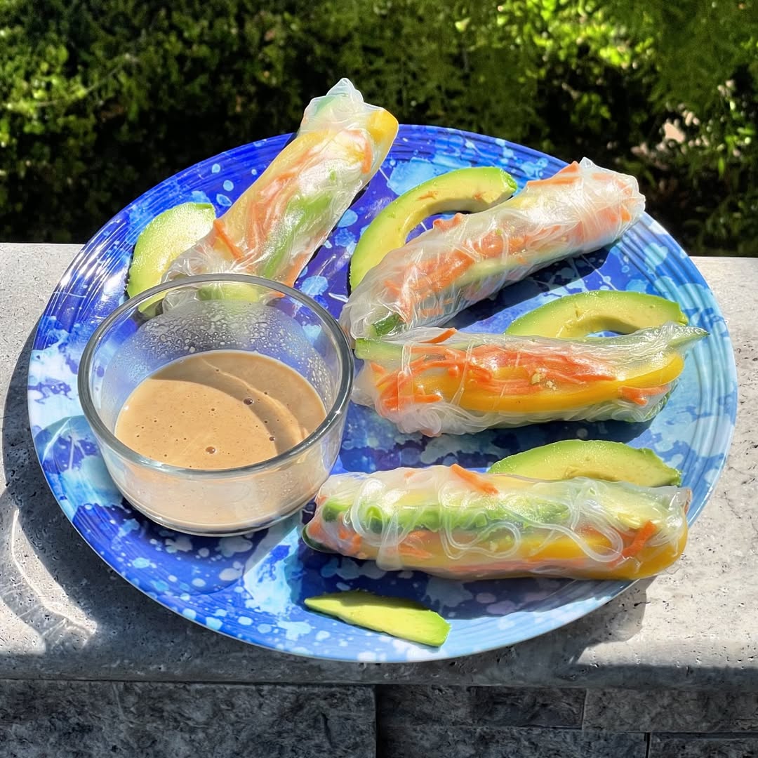 Rice Paper Veggie Rolls with Peanut Dip