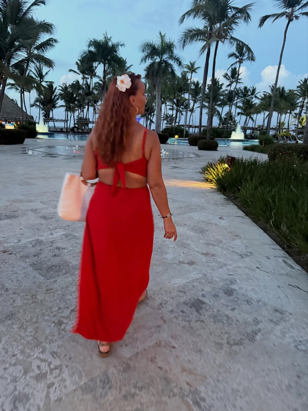 Perfect flowy dress for beach