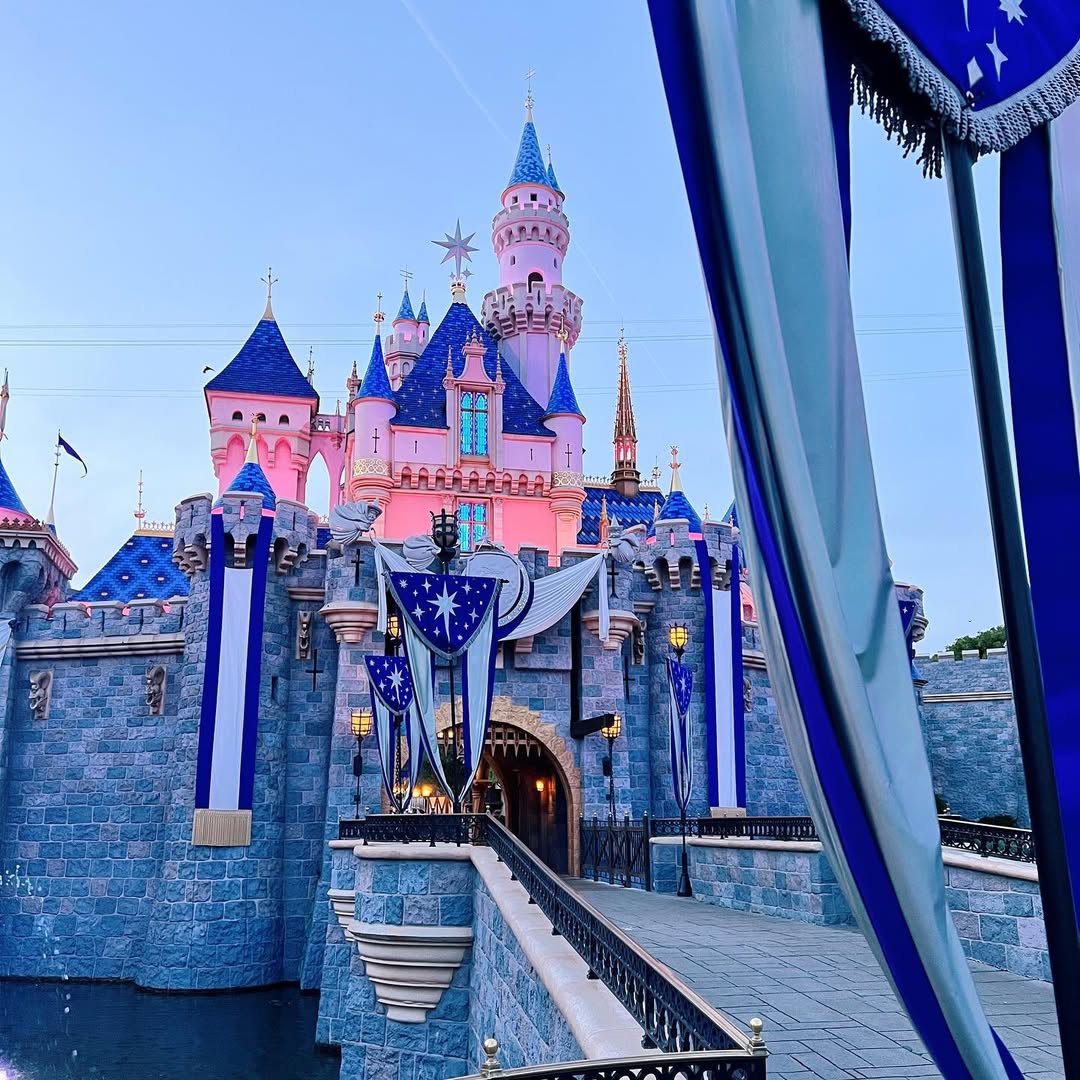 Arrive early so you can take epic photos