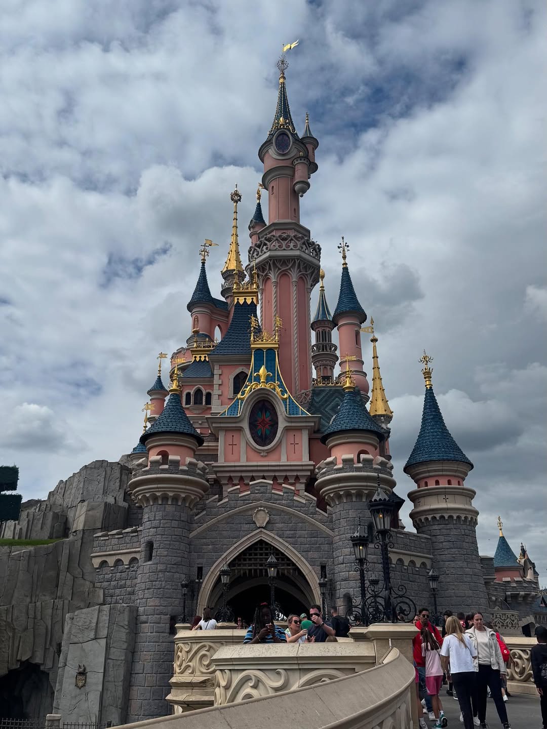 Packing wisely is ve3ry important when going with family