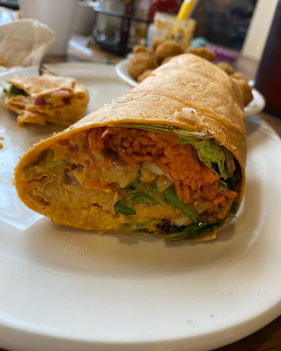 Hummus wrap