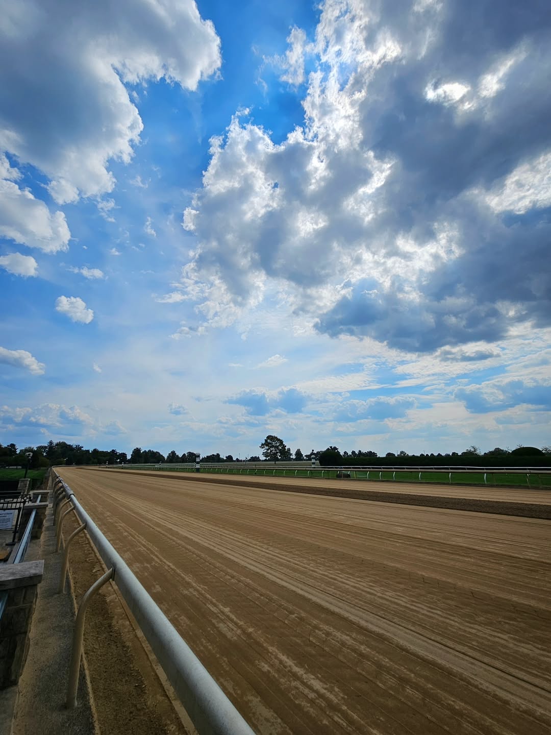 Keeneland Race Course, Kentucky Blue Grass Region