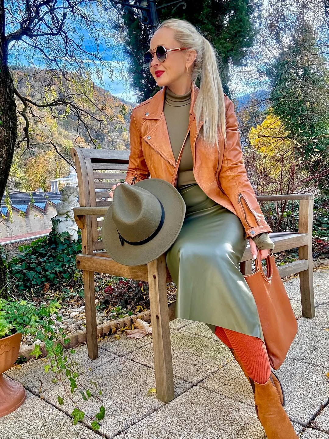 Layered clothes for fall in France