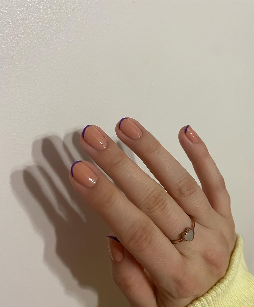 Image credit: instagram@marielapaintshernails