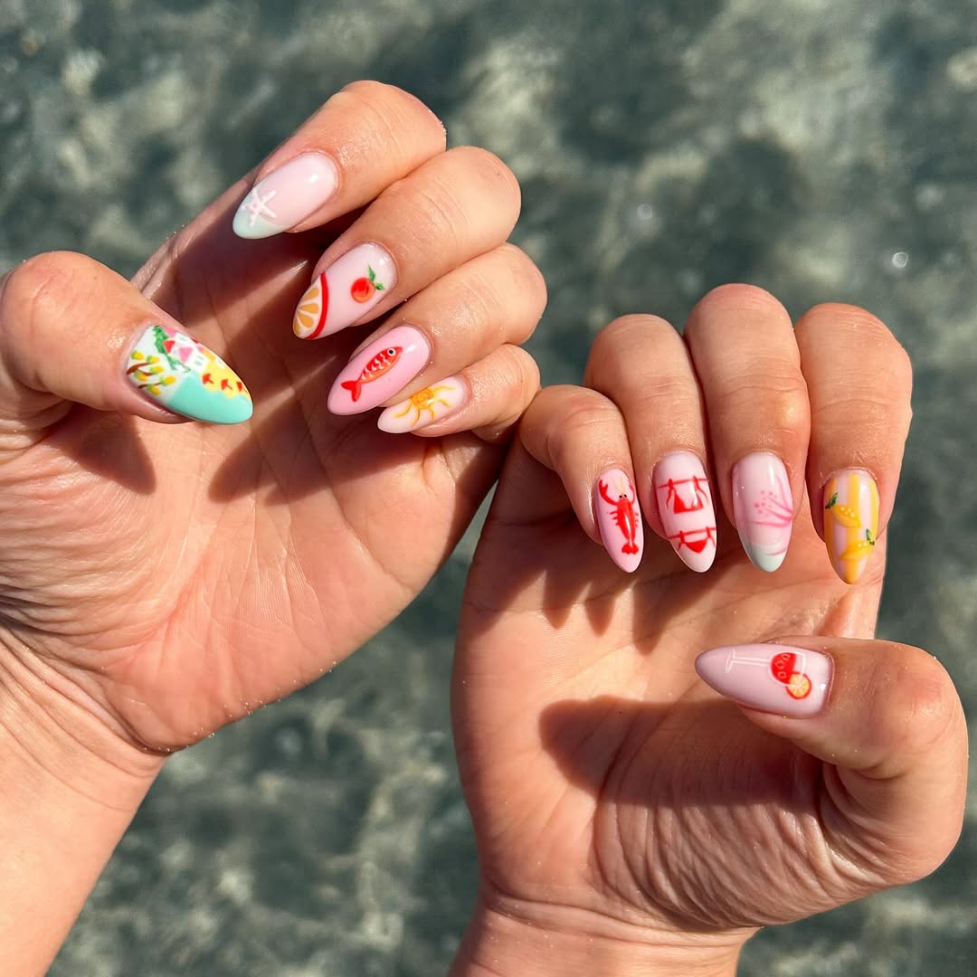 Image credit: instagram@nailsbyflorenzia