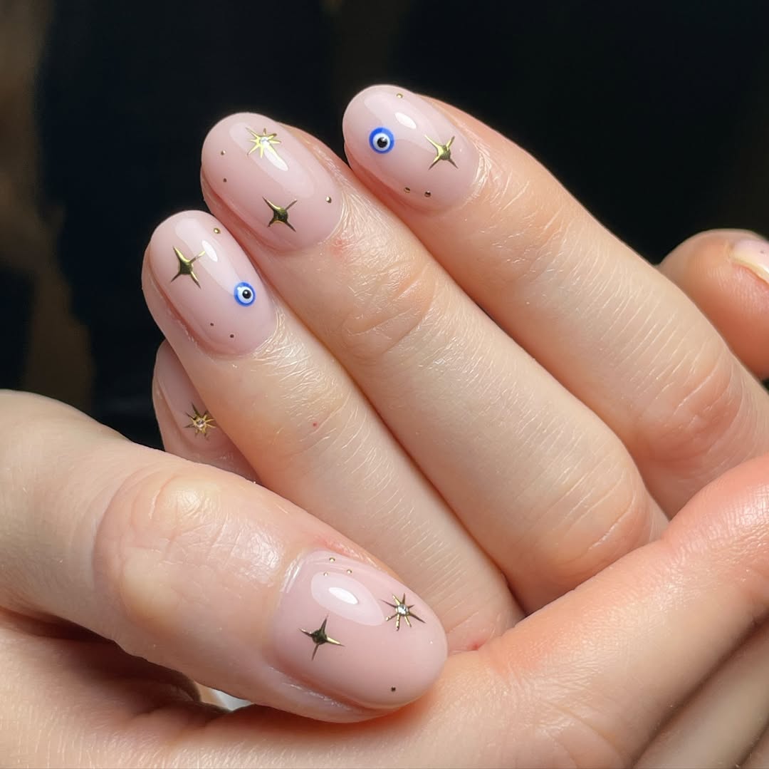 Image credit: instagram@chelsxonails