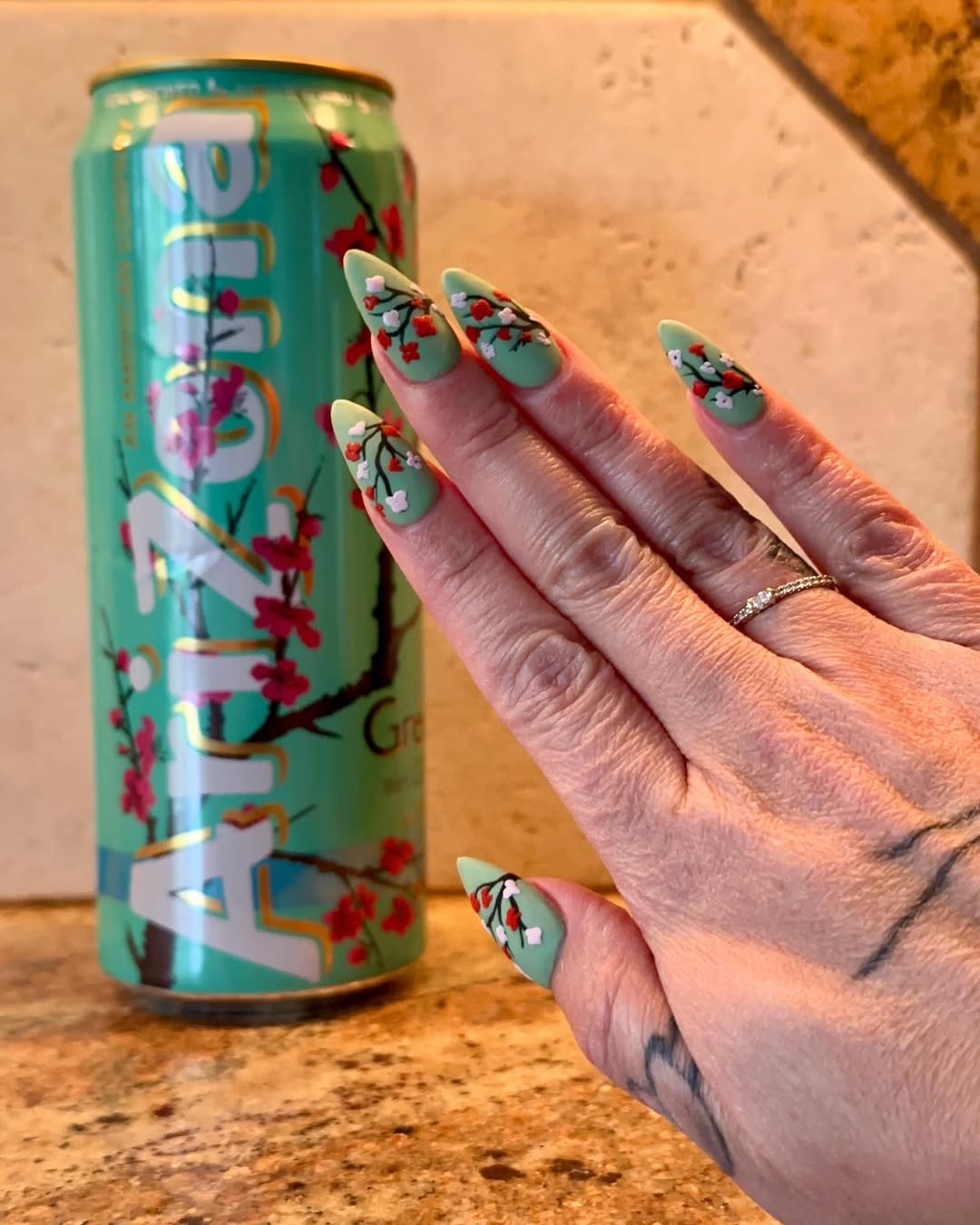 Image credit: instagram@candieseatsworld