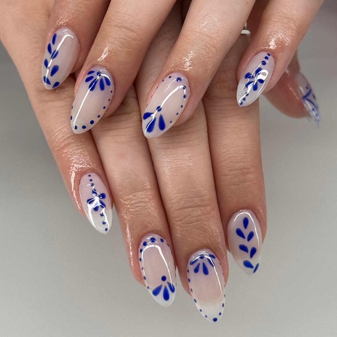 Image credit: instagram@nails.by._brooke