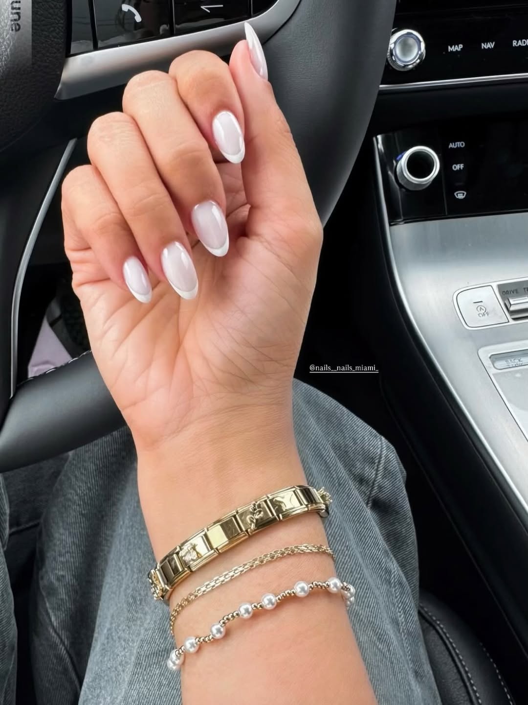 Image credit: instagram@nails__nails_miami_