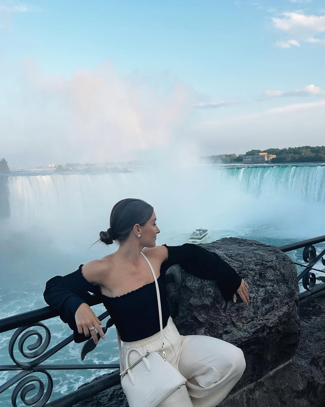 Image credit: instagram@themonicaway