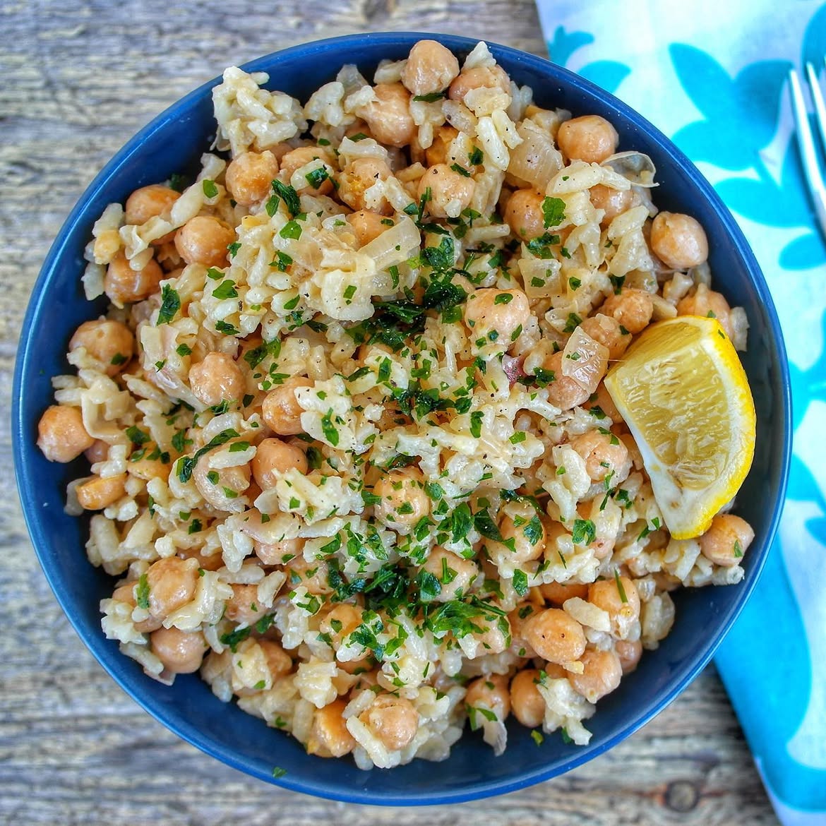 Image source: Instagram@authenticmediterraneandiet